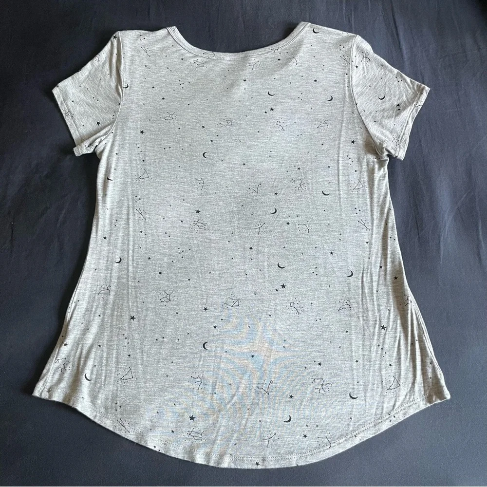 Self Steem Constellations Soft Round Neck Tee Women’s Size XS